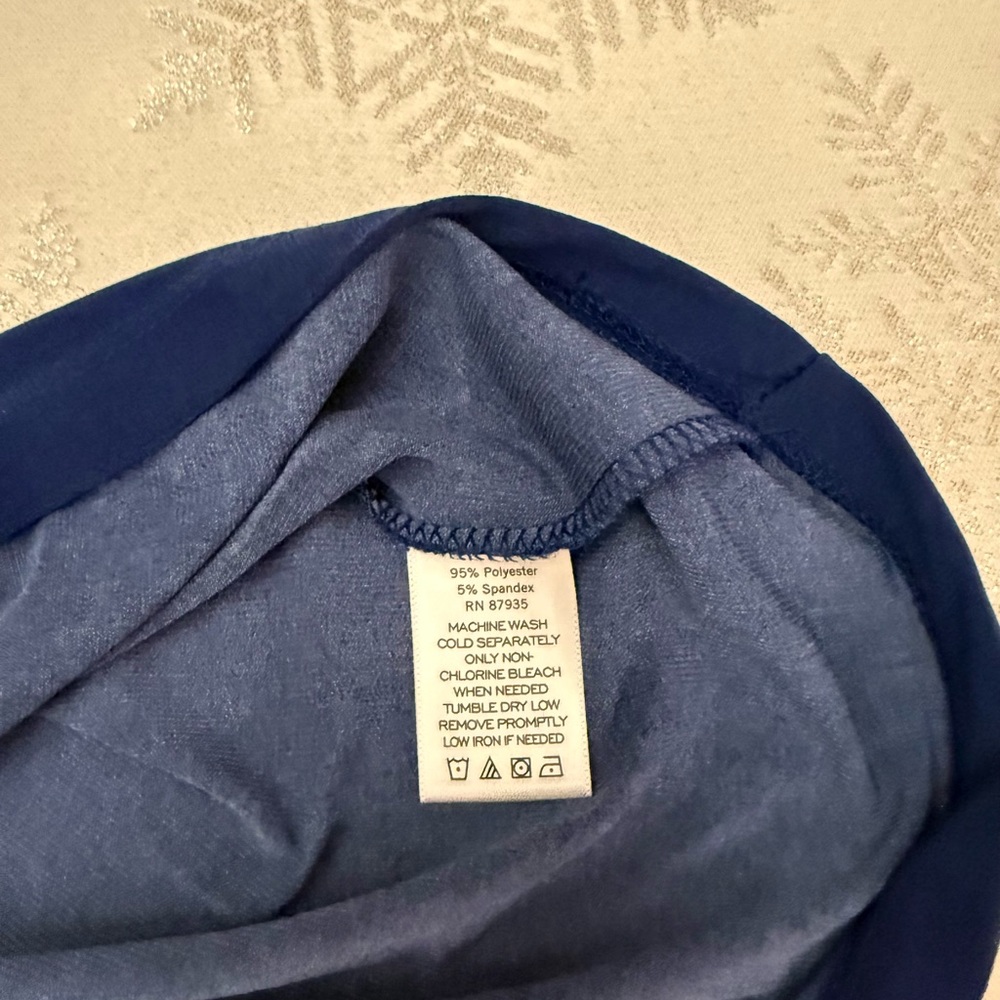 Susan Graver Blue Paisley Print Short Sleeve Top - Picture 5 of 6